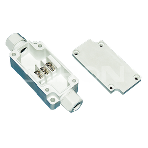 SiRON H430 serija atlaiko aukštos įtampos 4KV gnybtų dėžutę